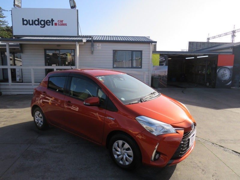 2017 Toyota Vitz Hybrid Push Btn Low Km's