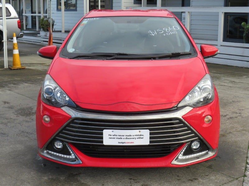 2015 Toyota Aqua GGs PUSH BUTTON START, photo 2