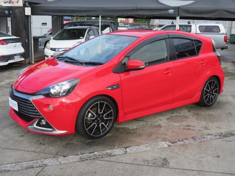 2015 Toyota Aqua GGs PUSH BUTTON START, photo 3