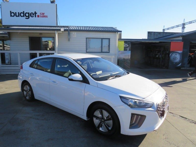 2022 Hyundai IONIQ HYBRID 3.8l/100km* NZ NEW