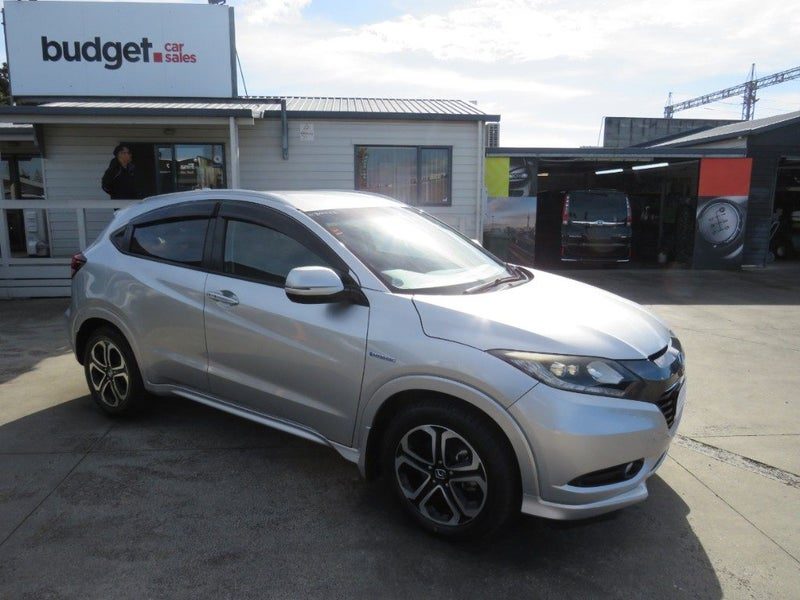 2015 Honda Vezel Hybrid Z LOW KM's