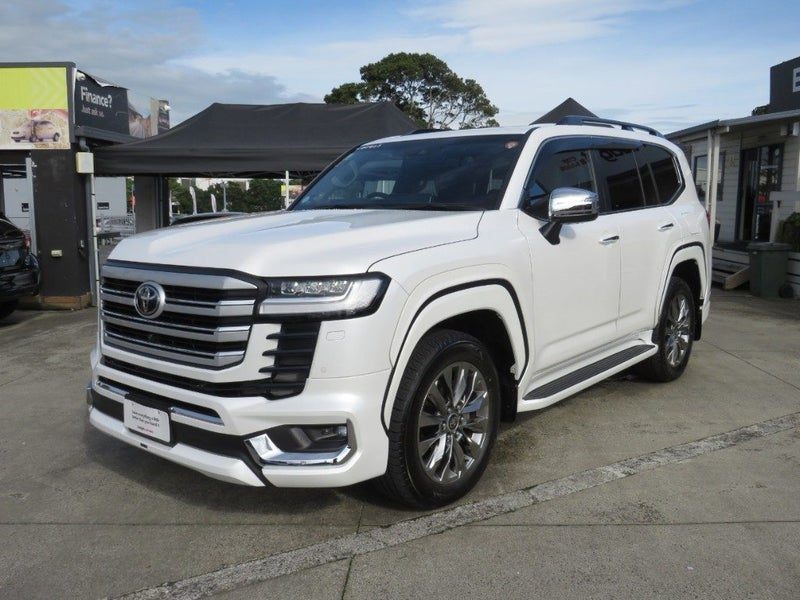 2024 Toyota Land Cruiser 300 DIESEL ZX, photo 3