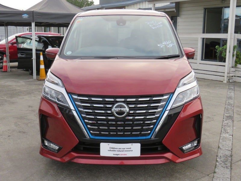 2022 Nissan Serena E POWER Highway Star V, photo 2