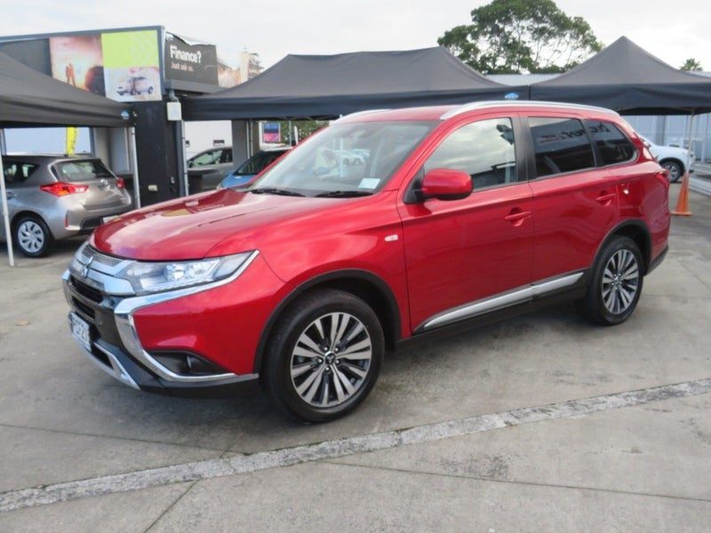 2022 Mitsubishi Outlander LS 4WD NZ NEW 7 Seat, photo 3