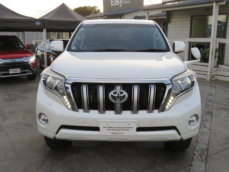 2015 Toyota Land Cruiser Prado TX, photo 2