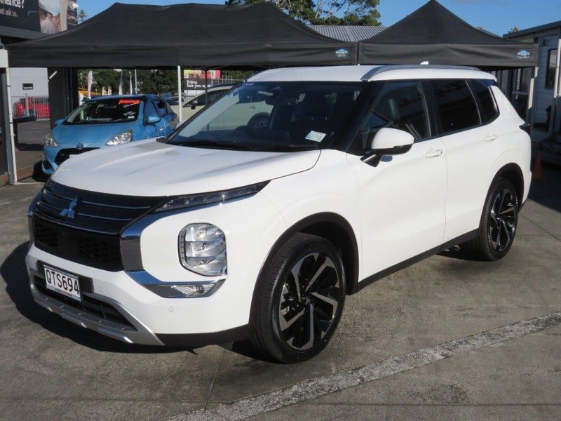 2024 Mitsubishi Outlander XLS NZ New 4WD 7 Seater, photo 3