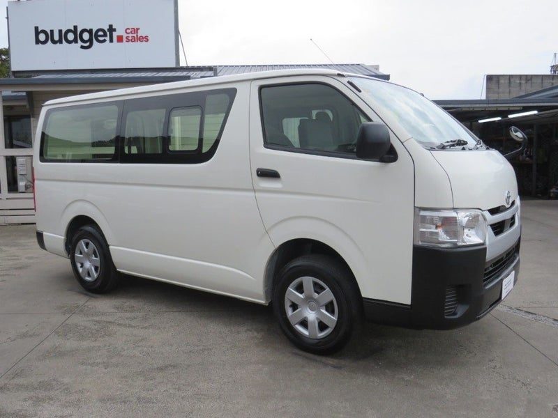 2021 Toyota Hiace Diesel 4WD 6 Seater