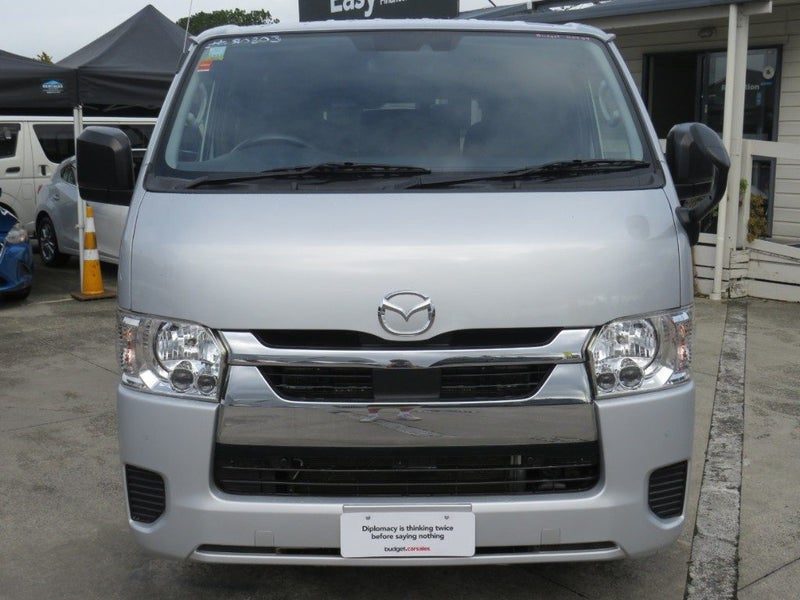 2020 Toyota Hiace 4WD Bongo 6 Seat Tailgate, photo 2