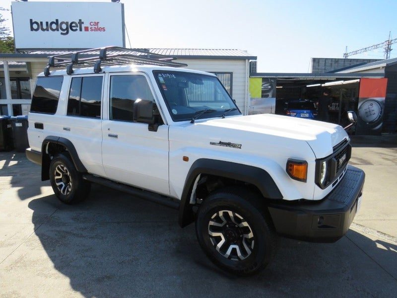 2024 Toyota Land Cruiser 70 SERIES 4WD