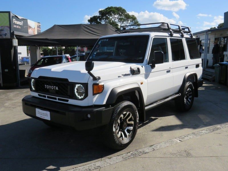 2024 Toyota Land Cruiser 70 SERIES 4WD, photo 3