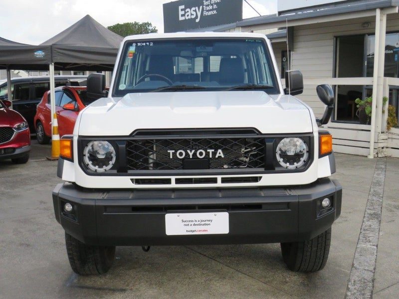 2024 Toyota Land Cruiser 70 4WD AX, photo 2