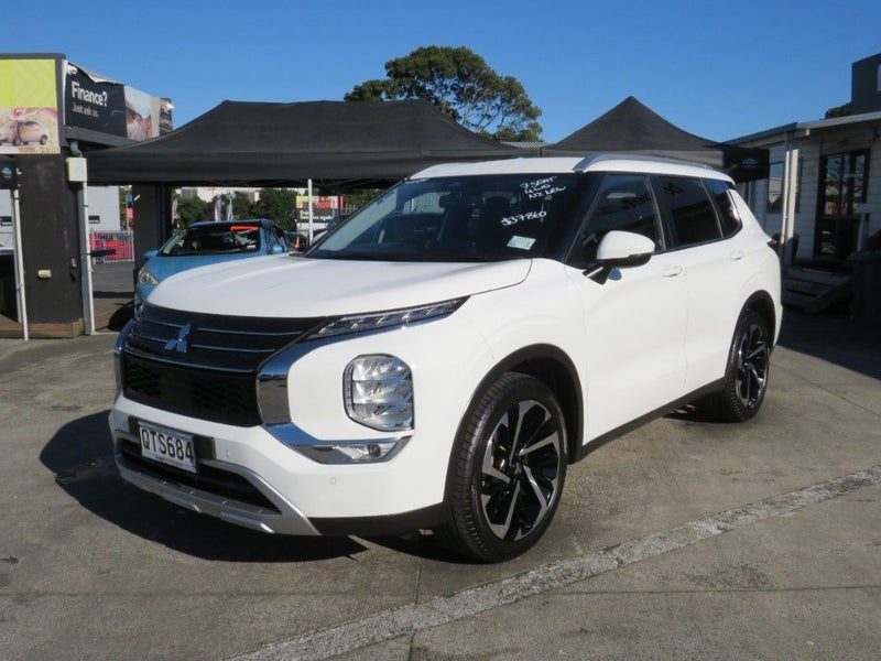 2024 Mitsubishi Outlander XLS NZ NEW 4WD 7 SEAT, photo 3