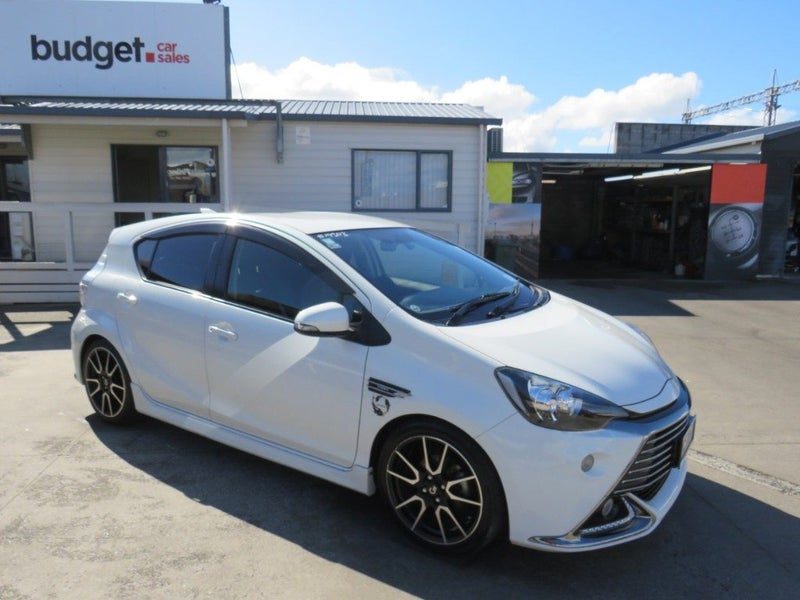 2014 Toyota Aqua GG's Top Spec Leather