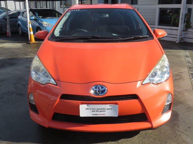 2014 Toyota Aqua S Spec Push Button start, photo 2