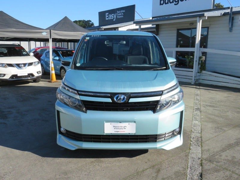 2014 Toyota Voxy Hybrid 7 Seat RevCam, photo 2