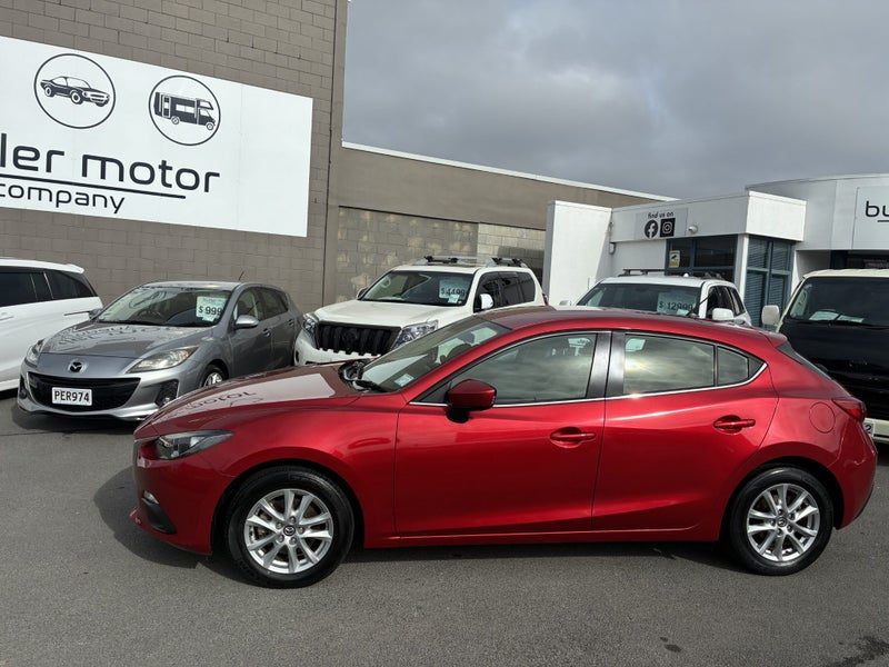 2016 Mazda 3 Glx, photo 3