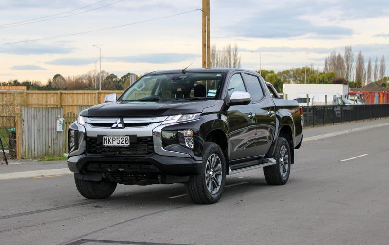 2021 Mitsubishi Triton Dc Vrx 6At, photo 3
