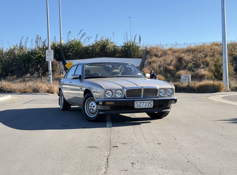 1988 Jaguar XJ40