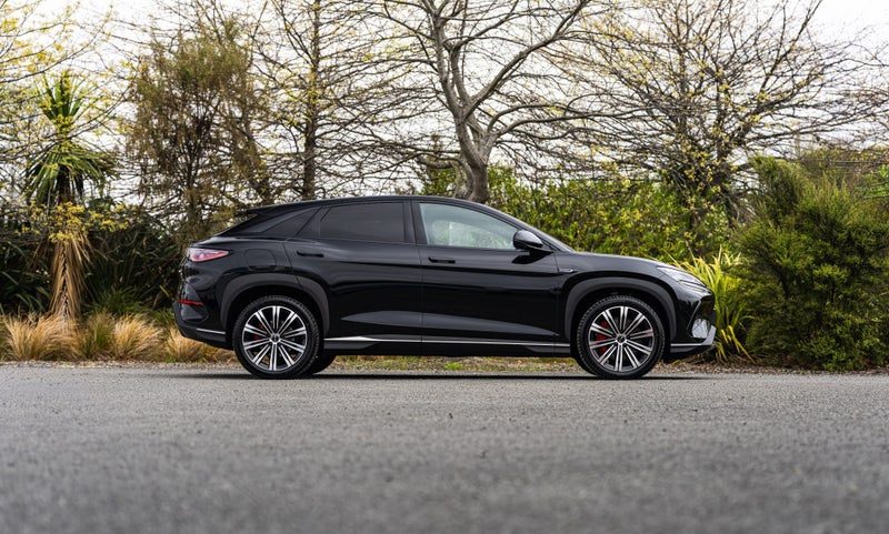 2026 BYD Sealion 7 PERFORMANCE AWD SUV, photo 2