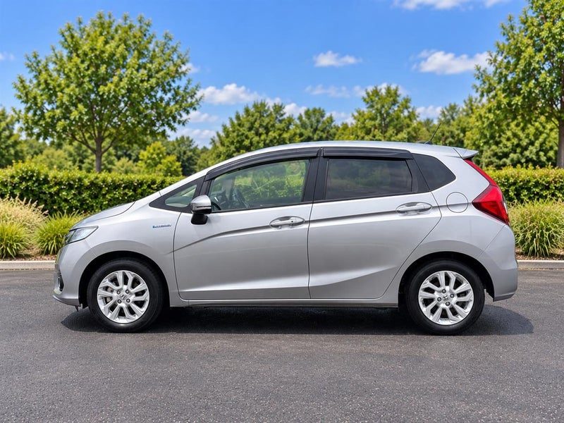 2017 Honda Fit L Honda Sensing Hybrid, photo 3