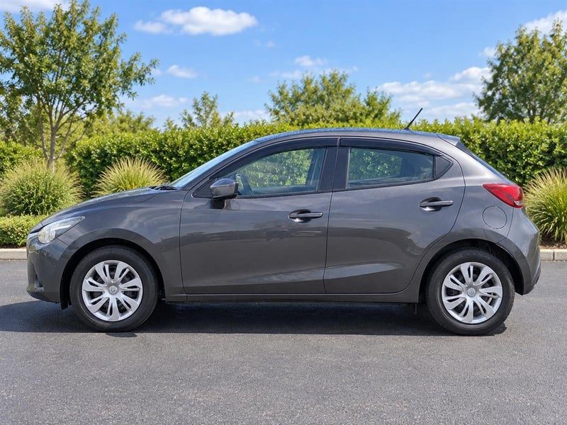 2017 Mazda Demio 13C Skyactiv Auto, photo 3