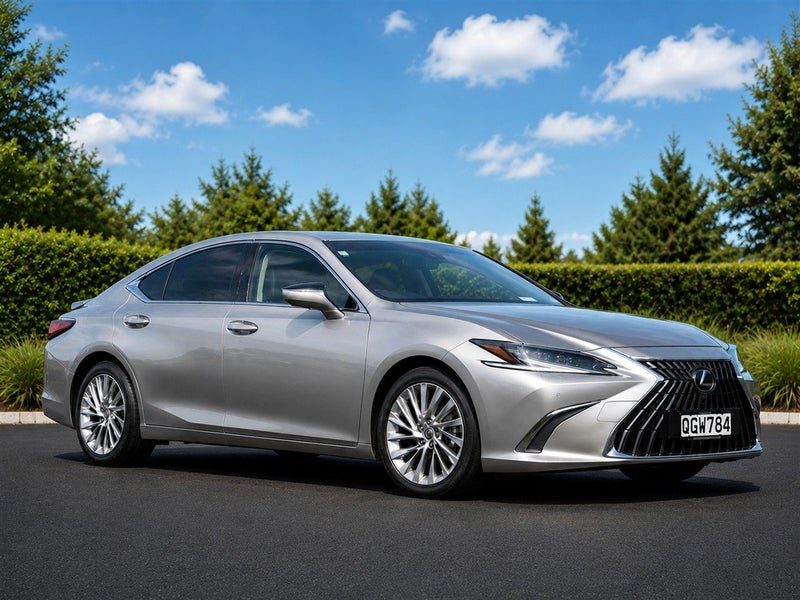 2024 Lexus ES 300h Limited Hybrid