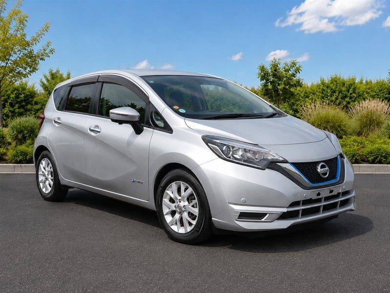 2018 Nissan Note e-POWER X, main photo
