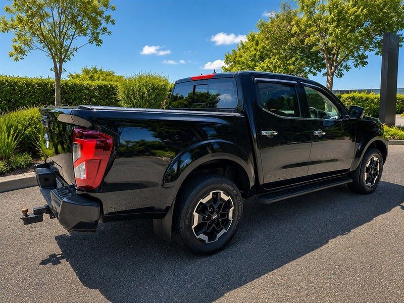 2022 Nissan Navara ST-X NZ New 2WD, photo 2
