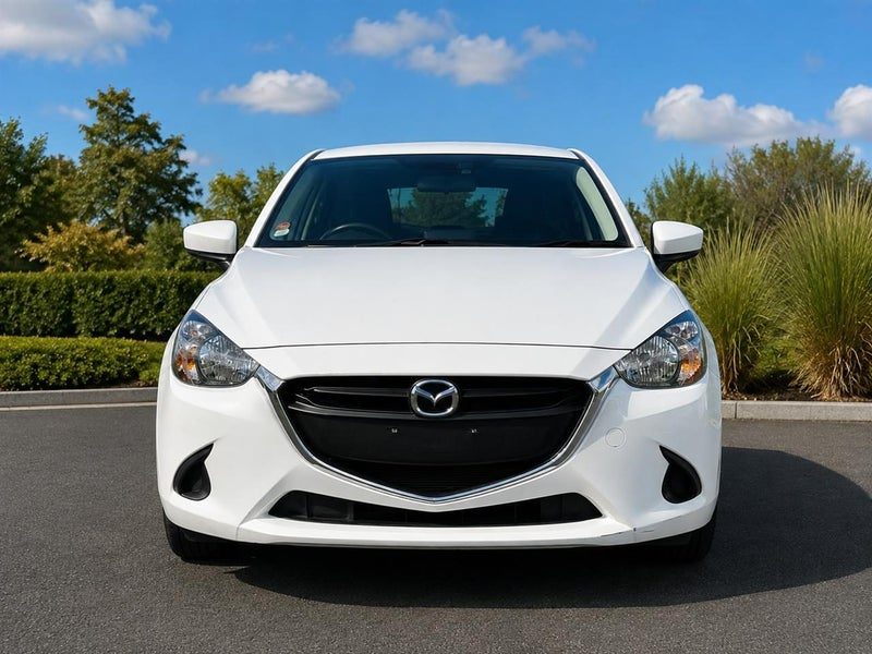 2017 Mazda Demio 13S Skyactiv Auto, photo 2