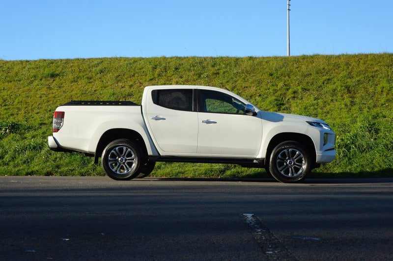 2023 Mitsubishi Triton GLX-R 2.4D 4X2 D/Cab Ute, photo 2