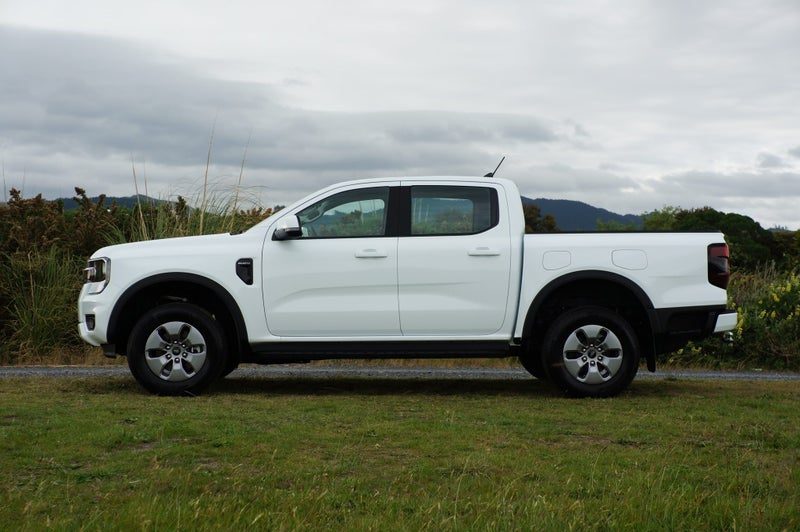 2025 Ford Ranger XLT HYBRID DC WS 2.3P 10A 4WD, photo 2