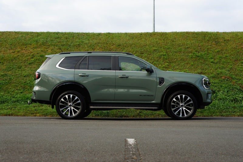 2026 Ford Everest PLATINUM 3.0L V6 10A 4WD, photo 2