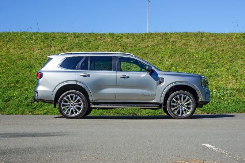 2022 Ford Everest Platinum 3.0l V6 10a 4wd, photo 2