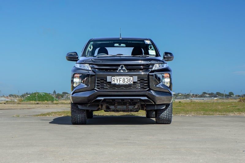2019 Mitsubishi Triton GLXR, photo 3