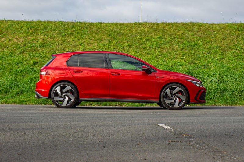 2022 Volkswagen Golf GTi Dsg 2.0PT, photo 2