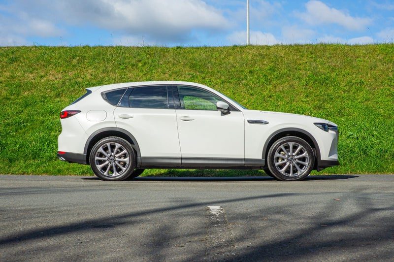 2023 Mazda CX-60 Touring 2.5L PHEV AWD, photo 2