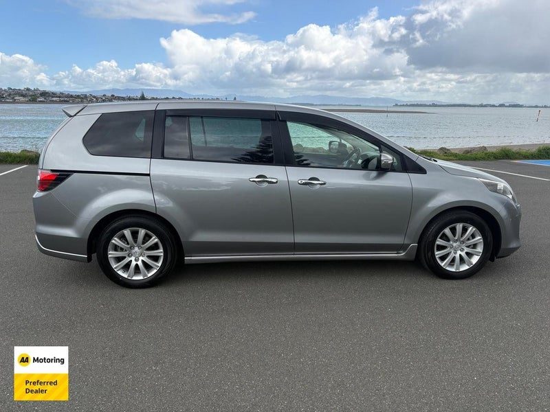 2016 Mazda MPV 23S, photo 3