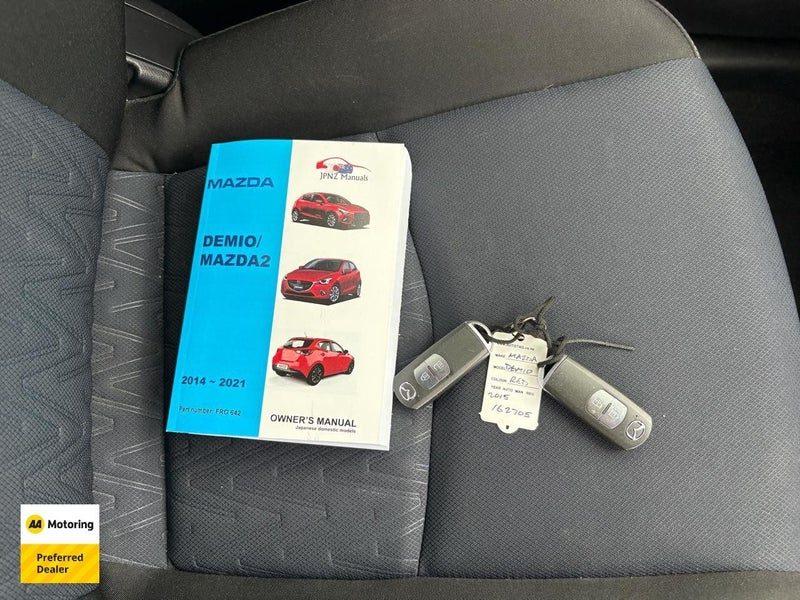 2015 Mazda Demio 13S TOURING, photo 3