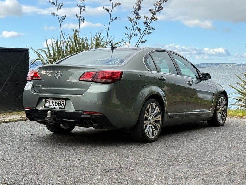 2013 Holden Commodore VF CALAIS-V V8 AT, photo 3