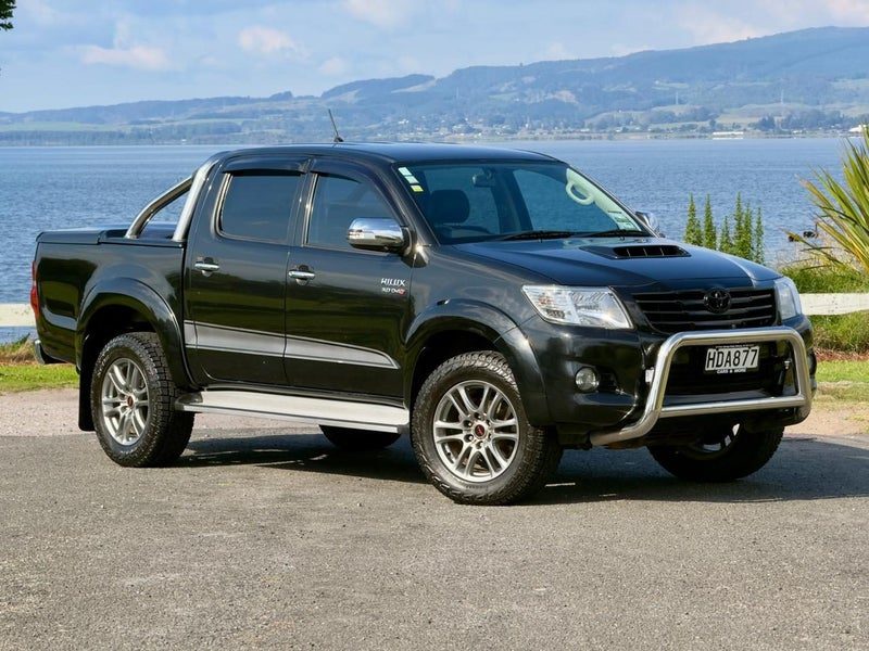 2013 Toyota Hilux SR5 4WD 3.0TD DC 4A