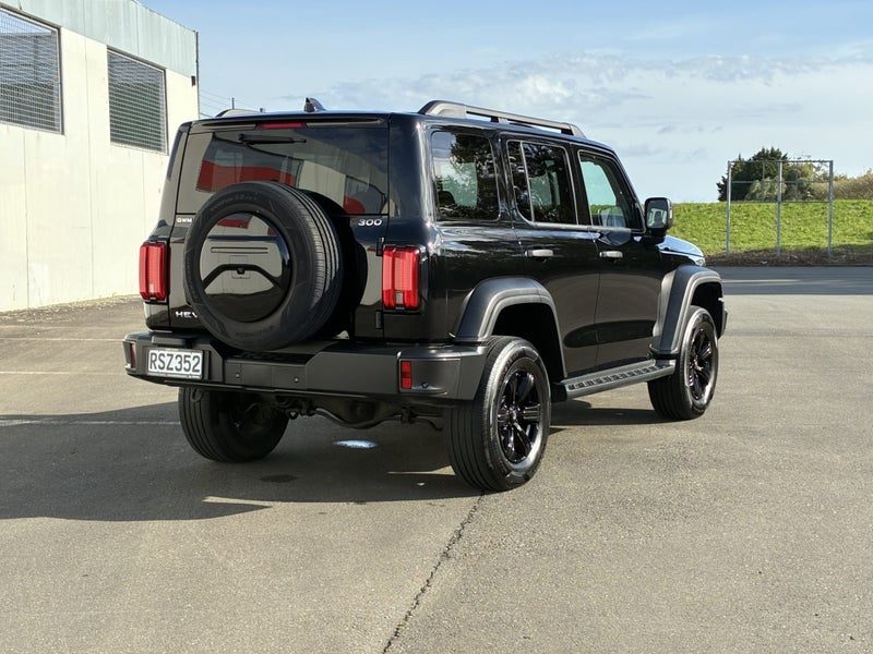 2024 GWM Tank 300 Lux, photo 3