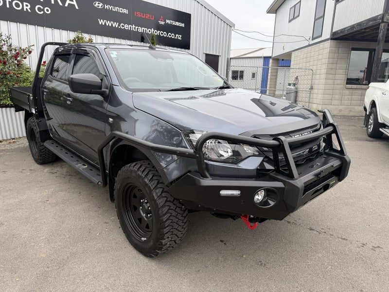 2026 Isuzu D-Max HIGH COUNTRY LX 3.0D 4WD, photo 2