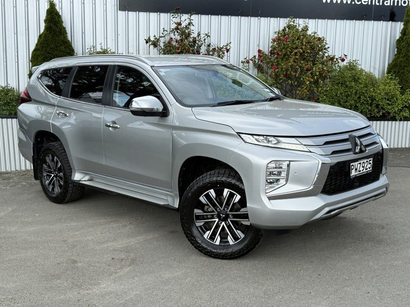 2023 Mitsubishi Pajero Sport Vrx