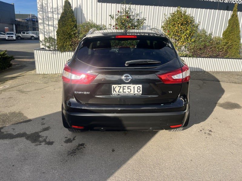 2017 Nissan Qashqai Ti 2.0L Petrol, photo 3