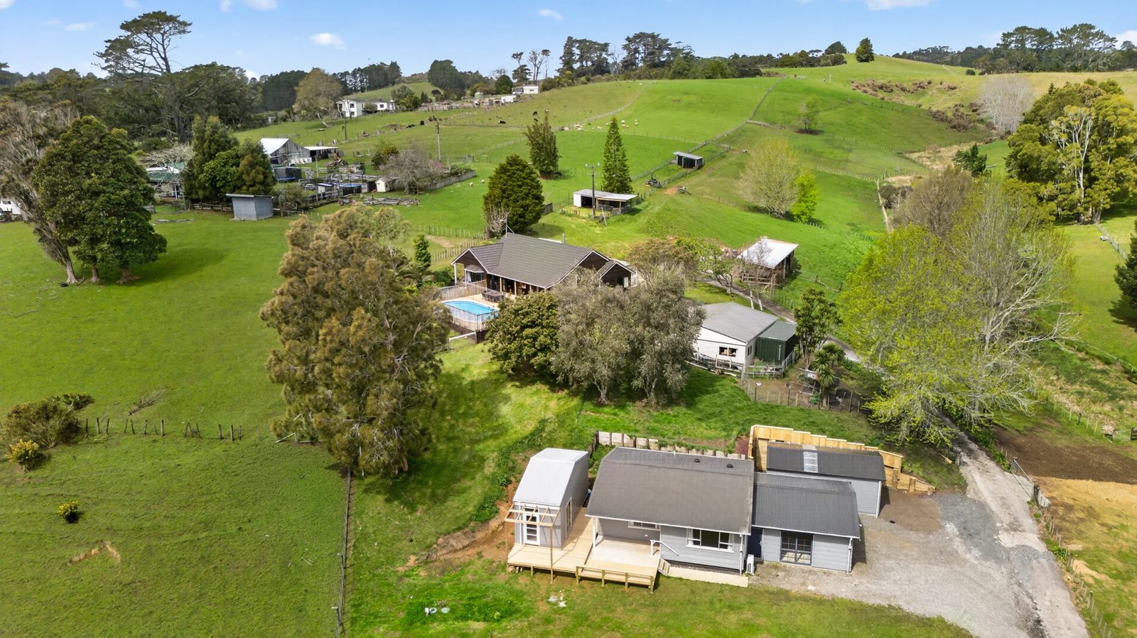 18 Anzac Valley Road, Waitakere