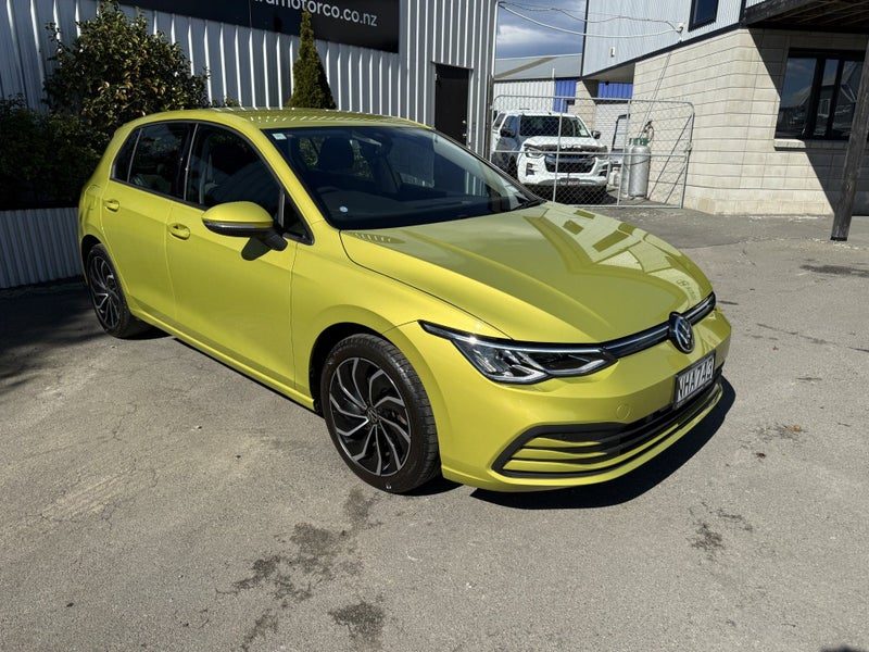 2021 Volkswagen Golf Tsi Life 1.4pt, photo 2