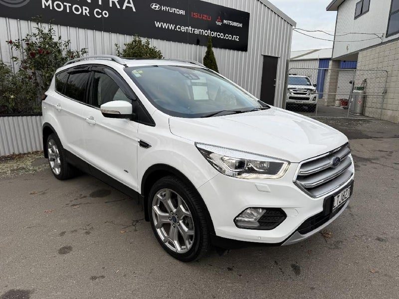 2018 Ford Escape Titanium AWD Diesel, photo 2