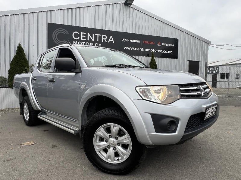 2013 Mitsubishi Triton