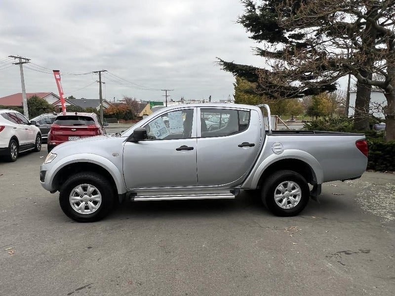 2013 Mitsubishi Triton, photo 3