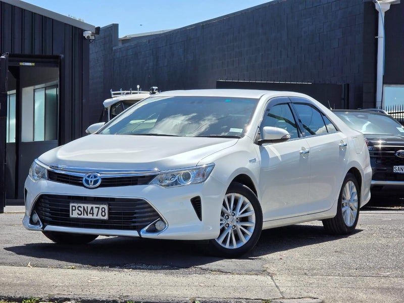 2015 Toyota Camry 2.5L HYBRID/2 SMART KEYS